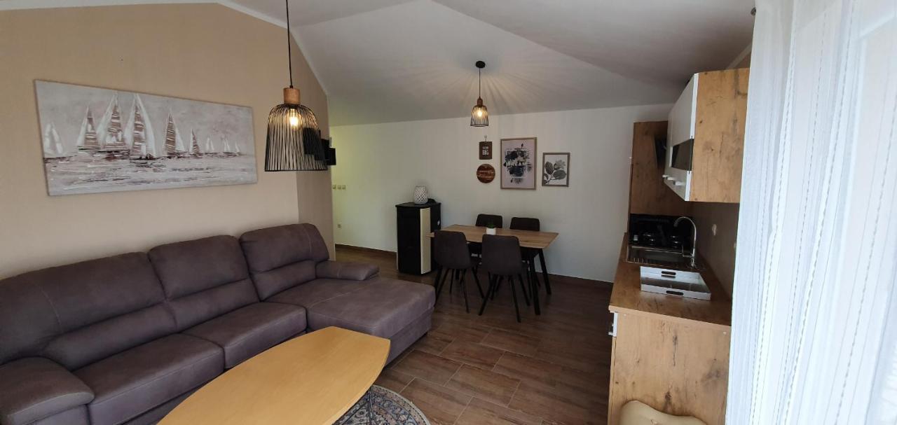 Apartments Kroatien Lovran Eksteriør billede